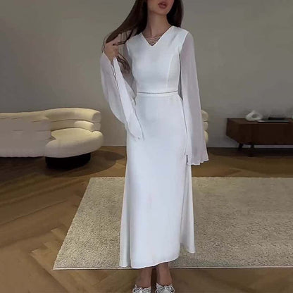 Rochie albă elegantă pentru femei cu mâneci clopot